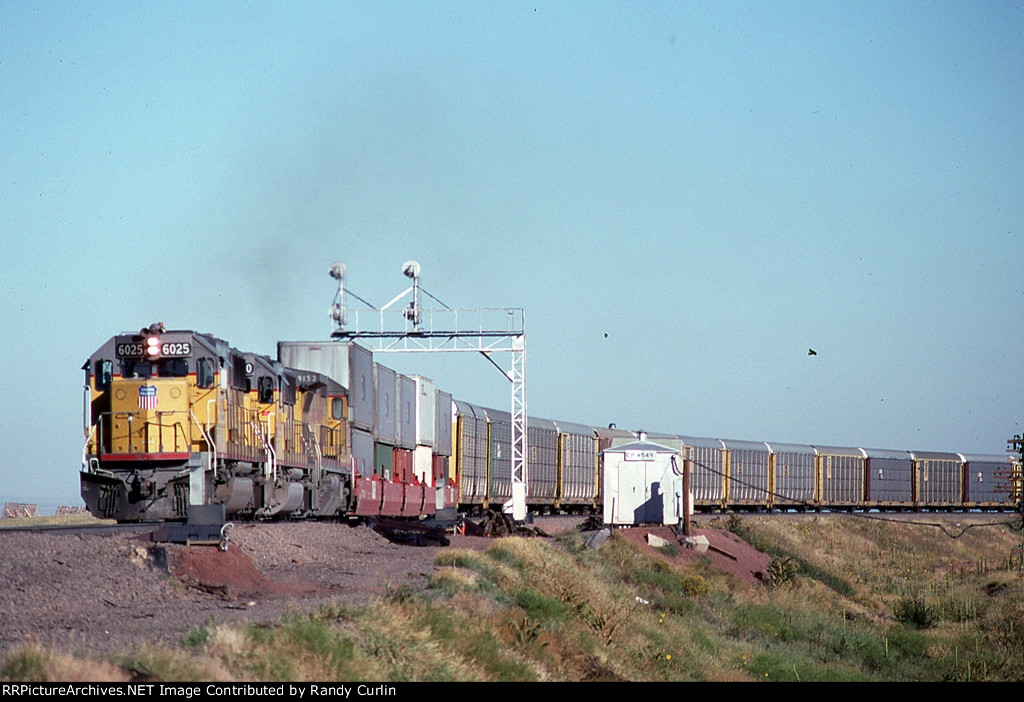 UP 6025 at Tie Siding